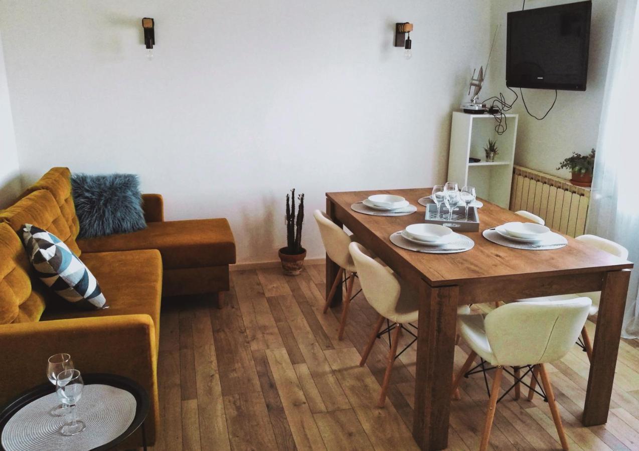 Apartment Gabi 2 Umag Buitenkant foto
