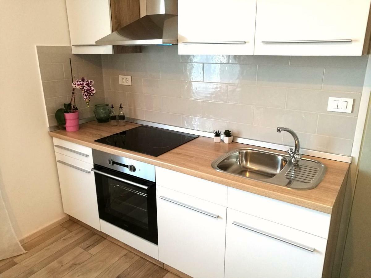 Apartment Gabi 2 Umag Buitenkant foto